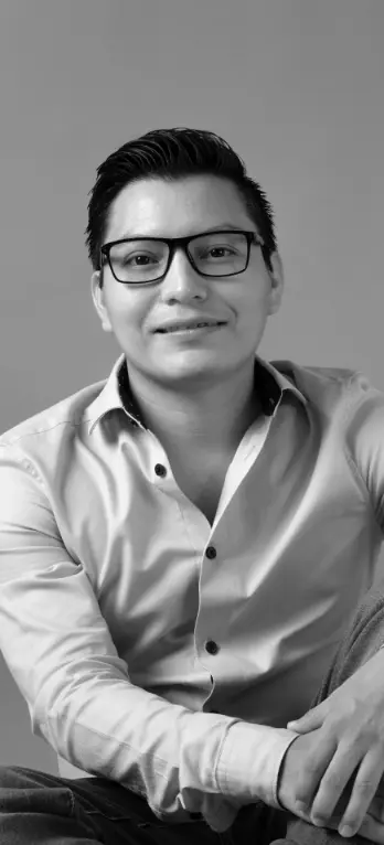 Hugo Méndez - Full-Stack Developer Portfolio Picture